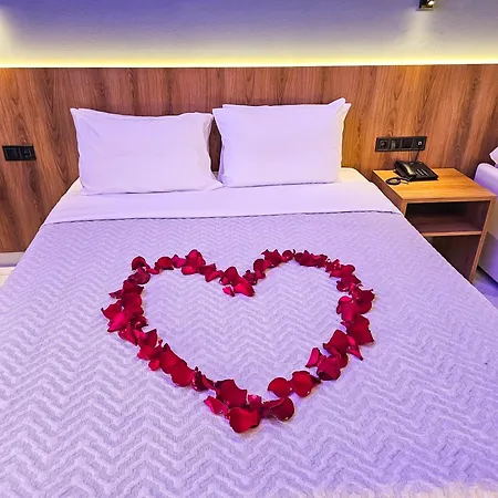 Отель Akteon Girni 3*