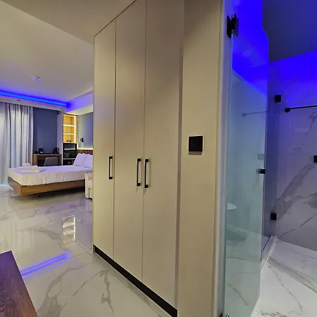 Akteon Girni 酒店 Paralía