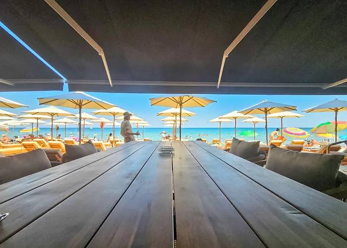 Hotel Akteon Girni 3*